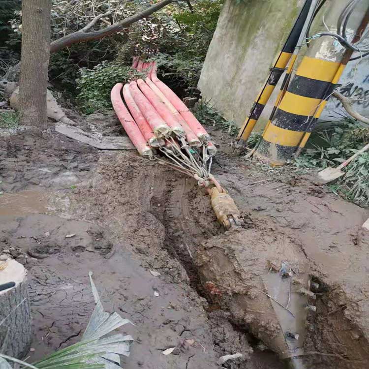 岷县拖拉管